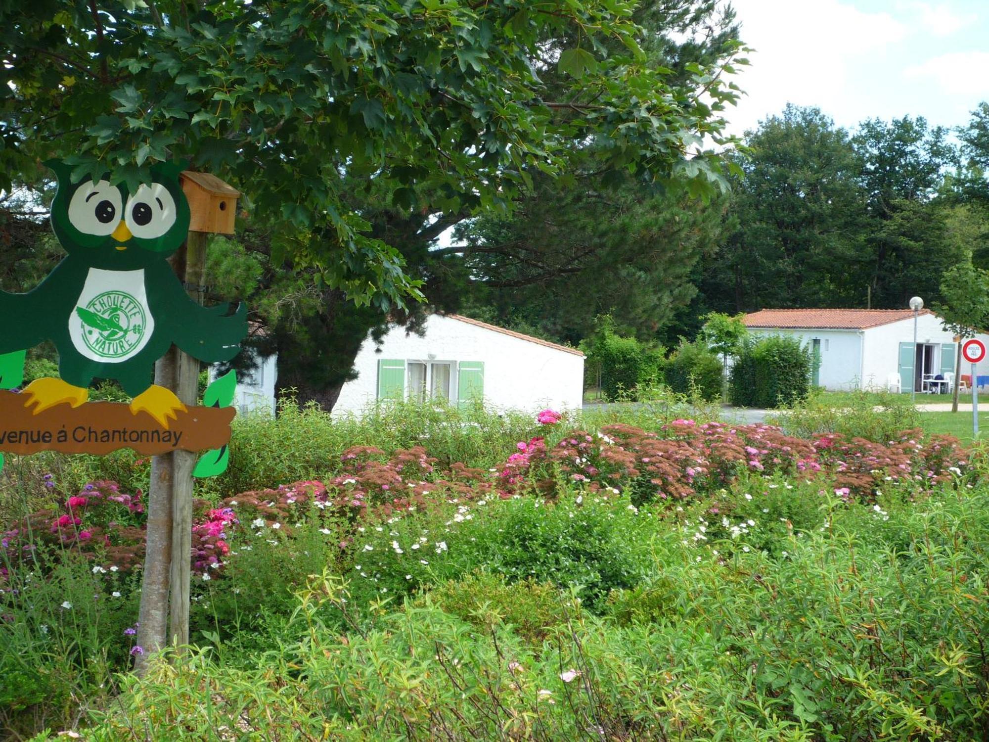 Village Vacances De Chantonnay Exterior photo